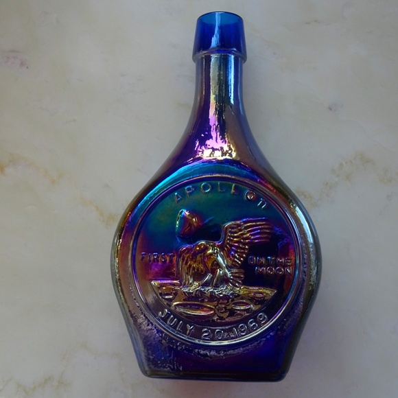 Vintage Apollo 11 1969 NASA Astronauts Moon Landing Cobalt Carnival Glass Bottle - Picture 5 of 8